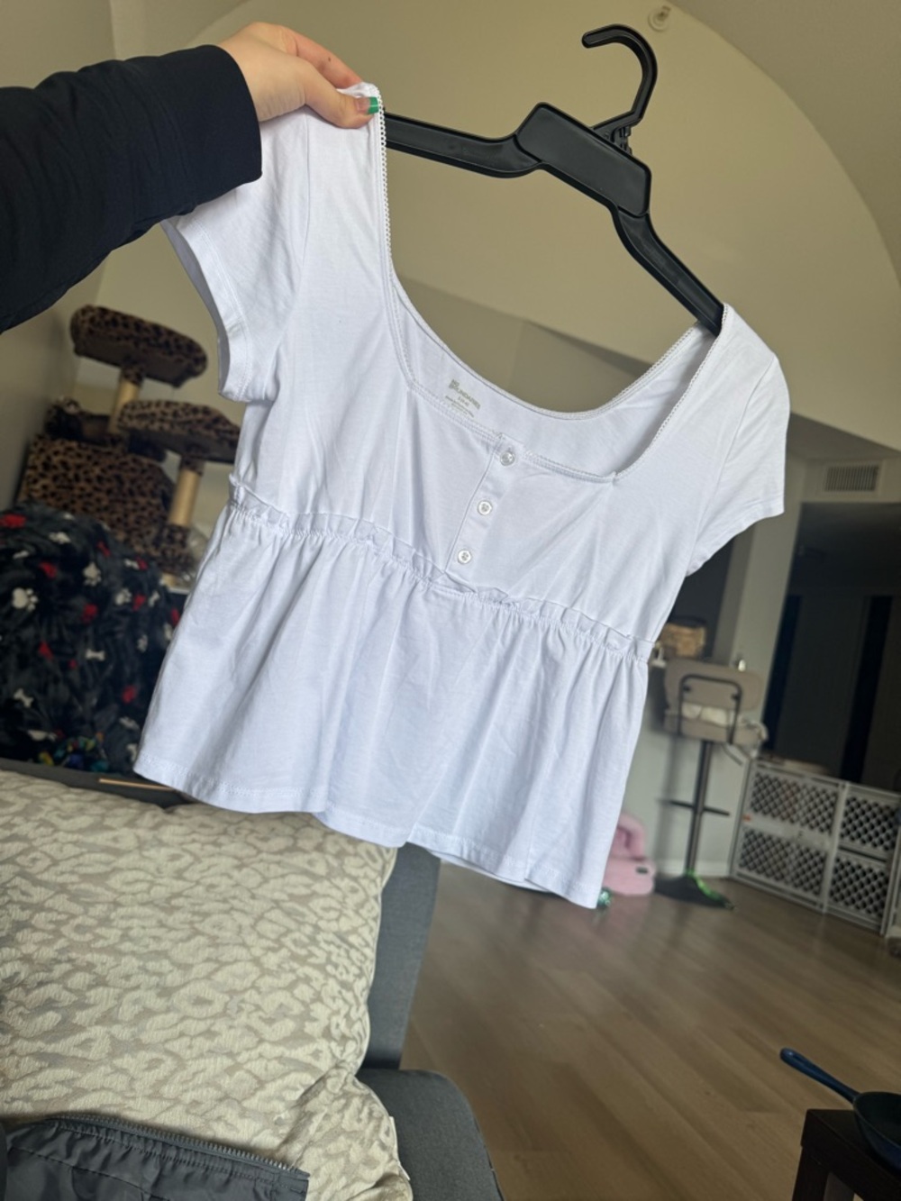 Women's White Short Sleeve babydoll/Peplum Henley Top